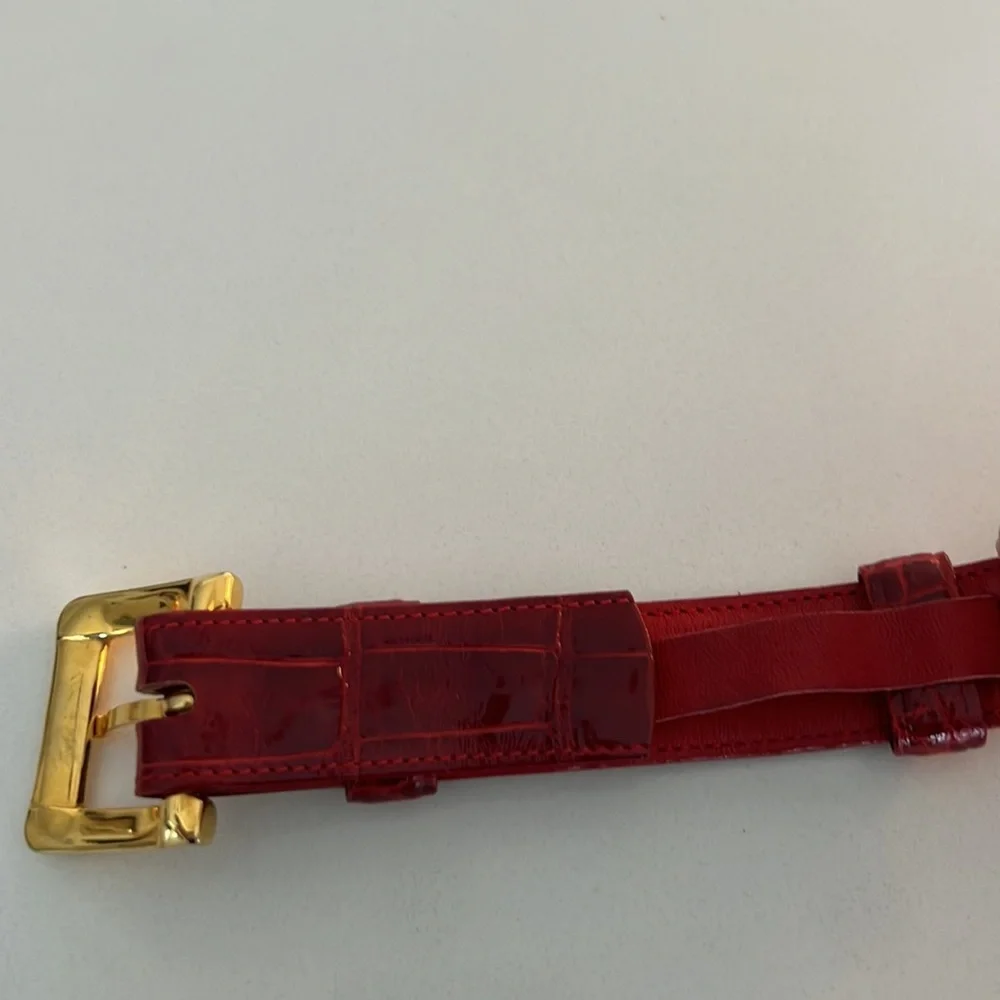 Alligator Roman Studs Gold Hardware  1